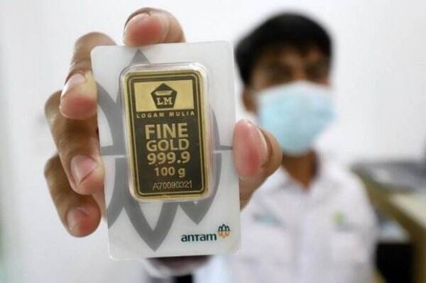 Harga Emas Antam Turun Rp5.000/Gram Hari Ini, Cek Daftar Lengkapnya