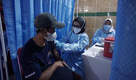 Percepat Herd Immunity Jabar Gelar Vaksinasi 5.000 Dosis
