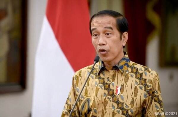 Jokowi Minta Jangan Cuma Jadi Tukang Gali dan Jualan Bahan Mentah Saja
