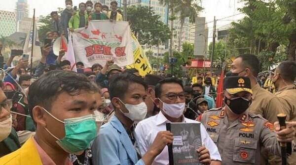 Moeldoko Pastikan Dokumen Tuntutan BEM SI Akan Disampaikan ke Presiden