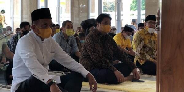 Shalat Jumat Perdana Masjid Ainul Hikmah