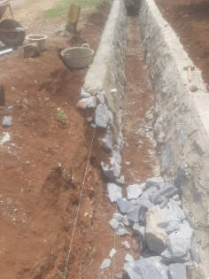 Revitalisasi Drainase Jalan Ir Sutami di Lamtim Diduga Tak Sesuai Bestek