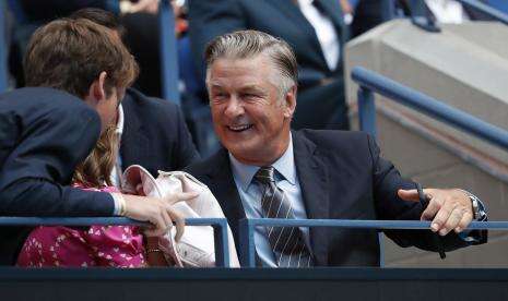 Alec Baldwin Menangis Usai Tragedi Tembakan