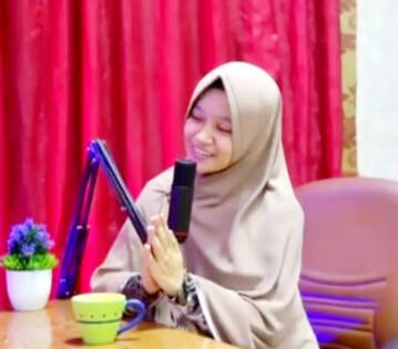 Mahasiswi Universitas Teknokrat Juara 1 Lomba Podcast Islami Unsri
