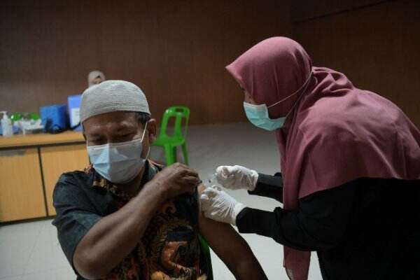 Rendah Cakupan Vaksinasi Lansia di Aceh