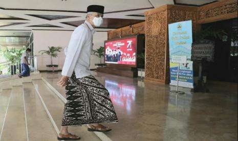Survei Poltracking: Elektabilitas Ganjar Ungguli Prabowo