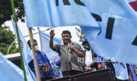 Ribuan Buruh Hari Ini Demo Tuntut Kenaikan Upah 10 Persen