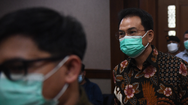 Azis Syamsuddin Bersumpah Tak Punya 8 `Orang Dalam` di KPK: Demi Allah