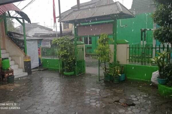 Waspadai Banjir dan Longsor