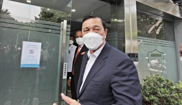 Eng-Ing-Eng, Tagar #PecatLuhut Bertengger, Emang Petugas Partai Berani Pecat Penguasa Negara?