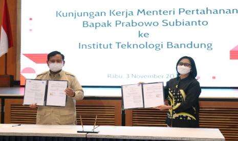 Ke ITB, Menhan Prabowo Dukung Peran Teknolog Pertahanan