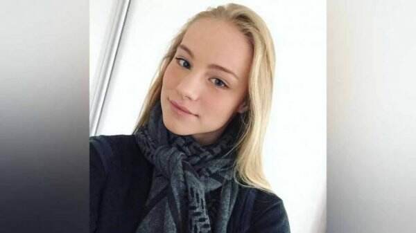 Pesona Pebulutangkis Alexandra Boje, Cuci Baju Aja Secantik itu!