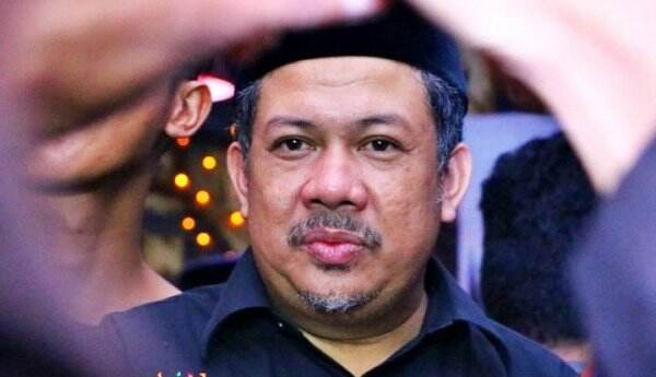 Bikin Kuping Panas, Fahri Hamzah Sebut Anak Buah AHY Cari Aman Jadi Penyalur Bansos