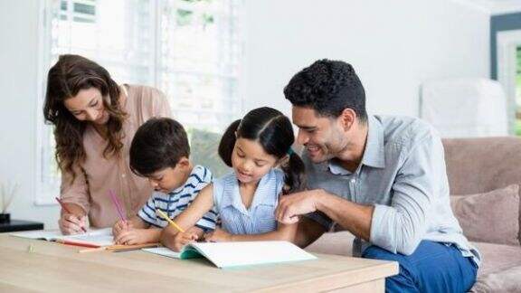 Bukan Hanya Pencari Nafkah, Inilah Peran Ayah Dalam Keluarga: Sosoknya Penting untuk Anak dan Istri!