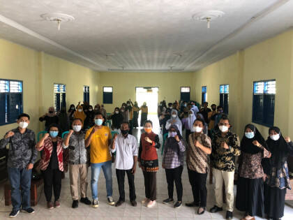 Universitas Teknokrat Indonesia Lakukan Pelatihan Wawancara Kerja di Desa Margosari