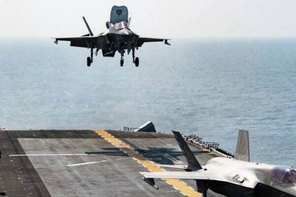 Jet Tempur F-35 Inggris Jatuh di Laut Mediterania