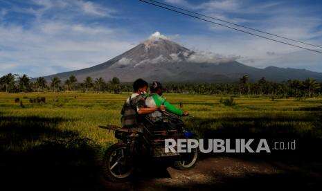 Komisi VIII Dorong Percepatan Relokasi Hunian Korban Semeru