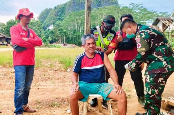 Vaksinasi Covid-19 BIN Sasar Pelajar-Masyarakat di Pelosok Kotabaru