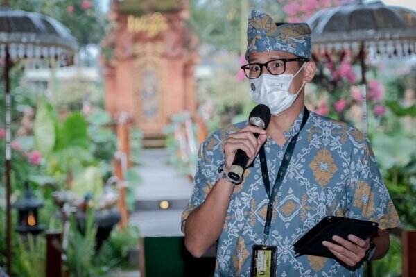 Ketika Menparekraf Sandiaga Uno Bantu Seniman Bali & Dorong Pemulihan Parekraf