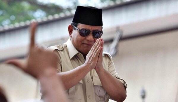 Pak Prabowo Nggak Perlu Berharap Dukungan dari Habib Rizieq, Percuma Pak!