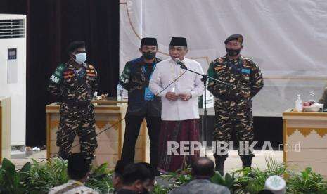 Terpilih Ketum PBNU, Gus Yahya Anggap Kiai Said Sebagai Guru