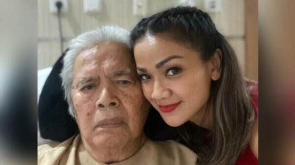 Sempat Dirawat, Ini 4 Fakta Meninggalnya Ayah Nirina Zubir