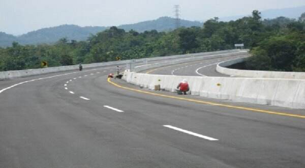 Sempat Mangkrak sejak 1996, Tol Becakayu Bakal Beroperasi di 2022
