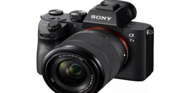 Kekurangan Chip, Sony Terpaksa Berhenti Terima Pesanan Sejumlah Kamera