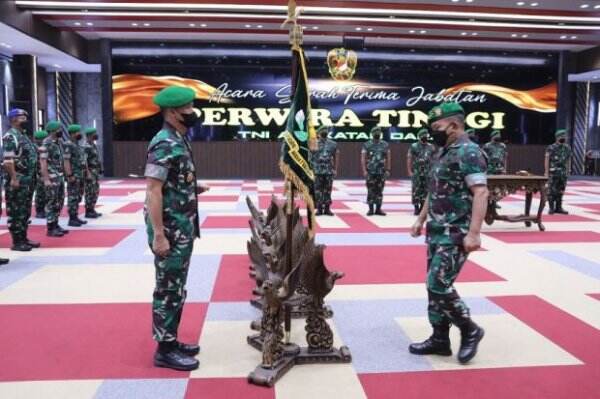 Jenderal Dudung Pimpin Sertijab 7 Pati TNI AD, Mayjen Richard Jabat Pangdam Pattimura