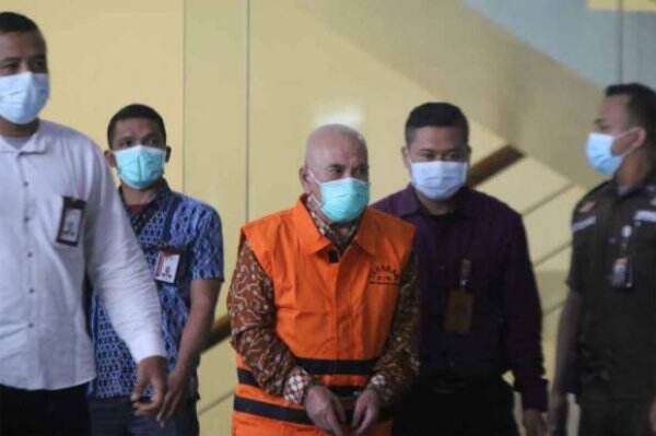 KPK Perpanjang Penahanan Mantan Wali Kota Banjar Herman Sutrisno