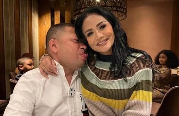 Krisdayanti Pamer Foto Mesra dengan Raul Lemos: Biar Layangannya Nggak Putus