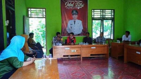 Kades Didenda Adat Rp4,8 Juta karena Dituduh Bawa Istri Orang, Suami Minta Tambahan Rp100 Juta