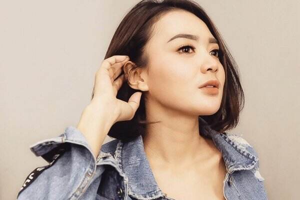 Wika Salim Diroasting Marshel Widianto di Cross Check!: Bajunya Ketat Mirip Prokes