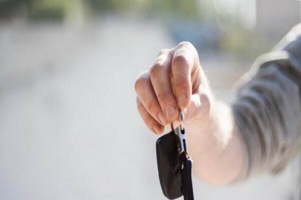 3 Penyebab Alarm Mobil Tidak Bunyi saat Dikunci, Pertama Cek Kondisi Baterai Remote