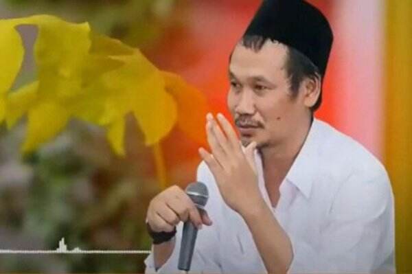 Gus Baha: Jangan Terlalu Sering Sholat Tahajud, Begini Alasannya