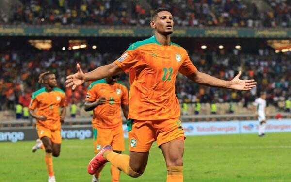 Hasil Piala Afrika 2021: Riyad Mahrez Gagal Penalti, Pantai Gading Hajar Aljazair 3-1