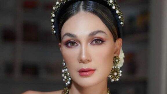 Denny Darko Ramal Luna Maya, Hasilnya: Tidak Akan Lama