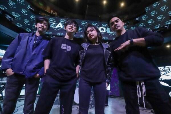 Zara Leola Bentuk Band Bareng Enda Ungu, Hadirkan Lagu She`s Nothing Bergenre Alternatif Rock