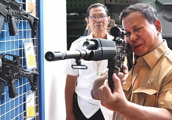 Prabowo Ungkap Alasan Jual Dua Kapal Perang Indonesia