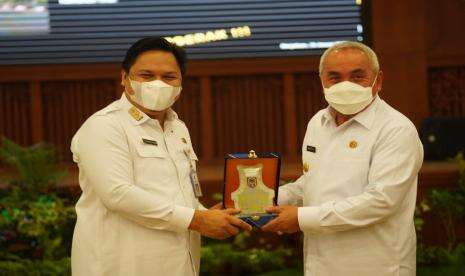 Dihadapan Panja Komisi II DPR RI, Sekda Roy Paparkan Potensi Kalsel