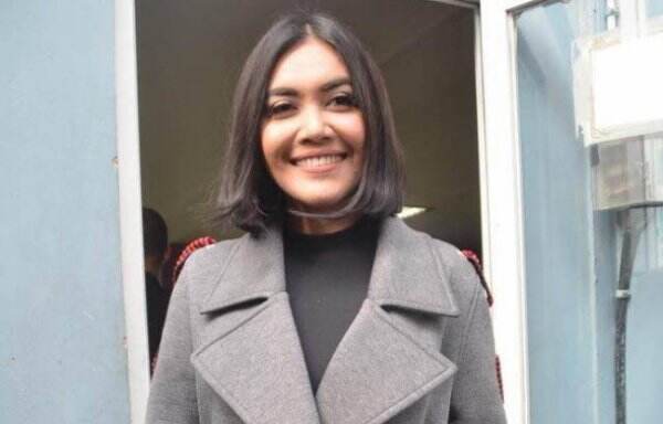 Jual Aset Demi Kesembuhan Anak, Denada Bilang Semua Ibu Bakal Lakukan Hal Sama