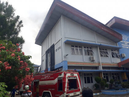 Aula Lantai Dua Kantor Disdikbud Metro Terbakar - News+ on RCTI+