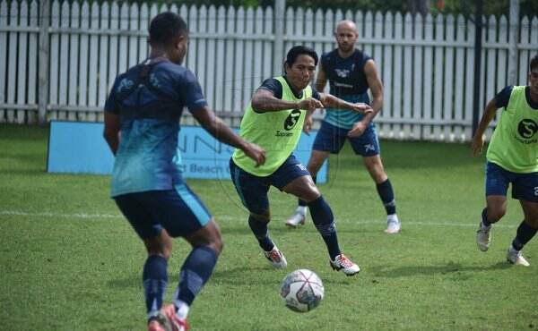 9 Pemain Persib Bandung Positif Covid-19, Bagaimana Nasib Liga 1 2021-2022?