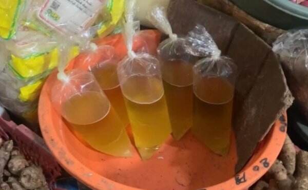 Distribusi Minyak Goreng Murah Belum Merata, Pedagang Pasar Jual Minyak Curah