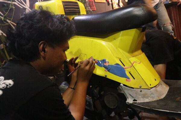 Sikat! Lukis Helm dan Motor Dapat Harga Spesial Promo Imlek