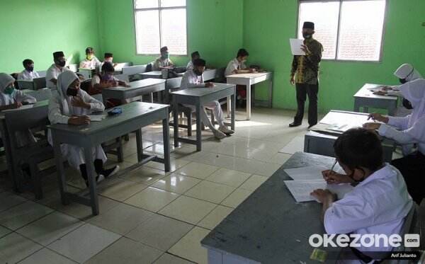 Kasus Covid-19 di Jakarta Capai 13 Ribu, Pemprov DKI Ubah PTM Terbatas Jadi 50%