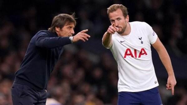 Antonio Conte Masih Anggap Harry Kane Penyerang Jempolan