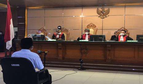 Kuasa Hukum Herry Wirawan Belum Tentukan Sikap Banding atau tidak
