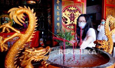 In Picture: Kegiatan Jemaat Jelang Perayaan Cap Go Meh di Gorontalo