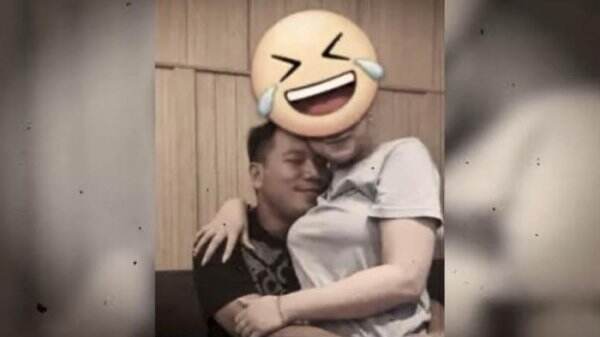 Bukan Maria Ozawa, tapi Siapa Wanita di Pangkuan Vicky Bikin Kalina Marah hingga Minta Cerai?